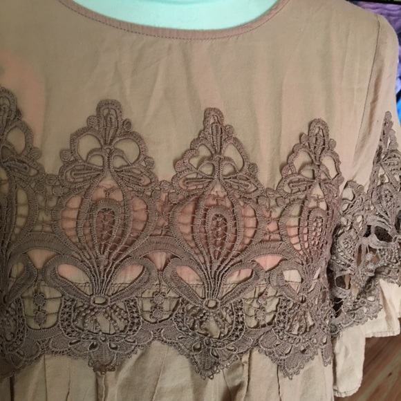 Sharp - Picture 2 of 13